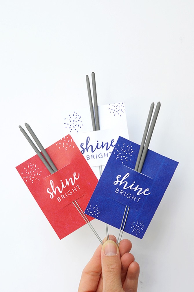 4th of July Party Printables - 12 Free Downloads - EverythingEtsy.com - Party Sparkler Printables