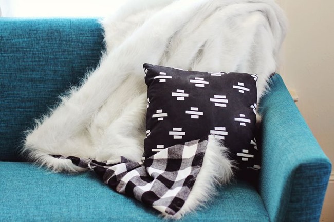 DIY Plaid Gift - Faux Fur and plaid blanket