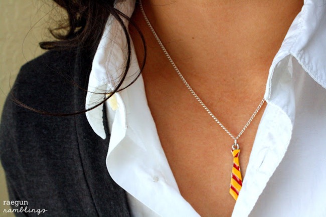Harry Potter Craft Ideas - Tie Necklace