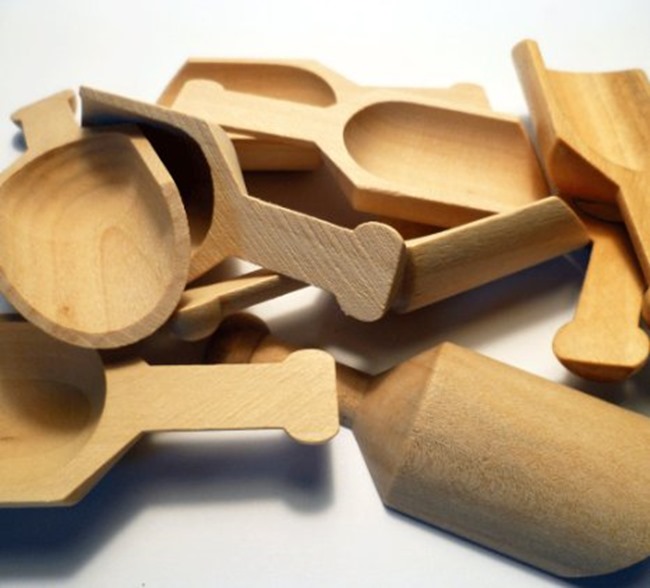 my favorite craft supplies - wooden scoops