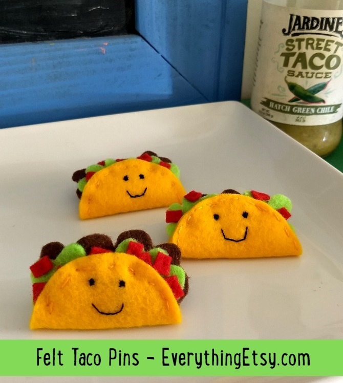 Felt Taco Pins - DIY on EverythingEtsy